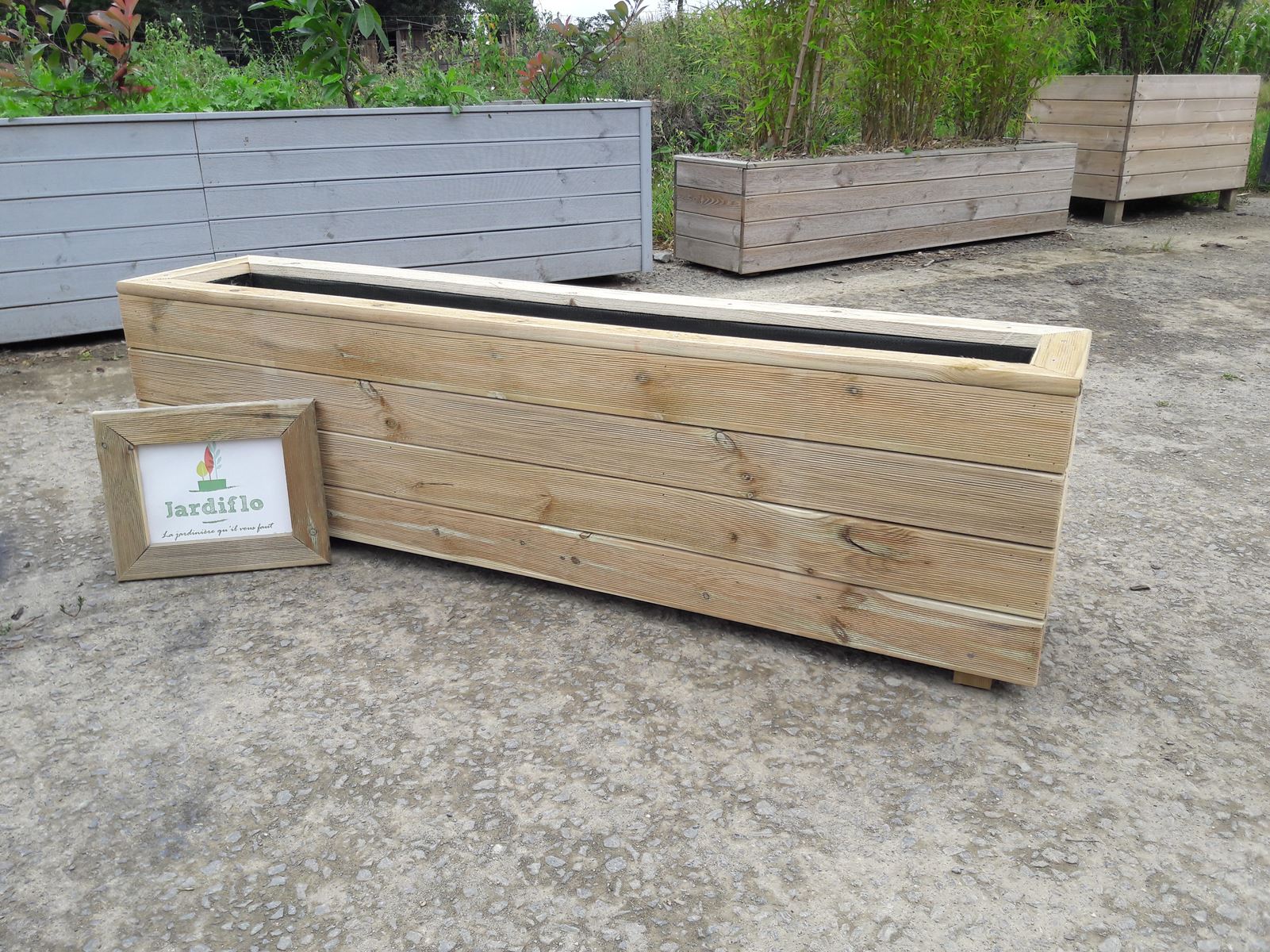 Jardinière balconnière rectangulaire 100x30x40 60L en bois certifié FSC.