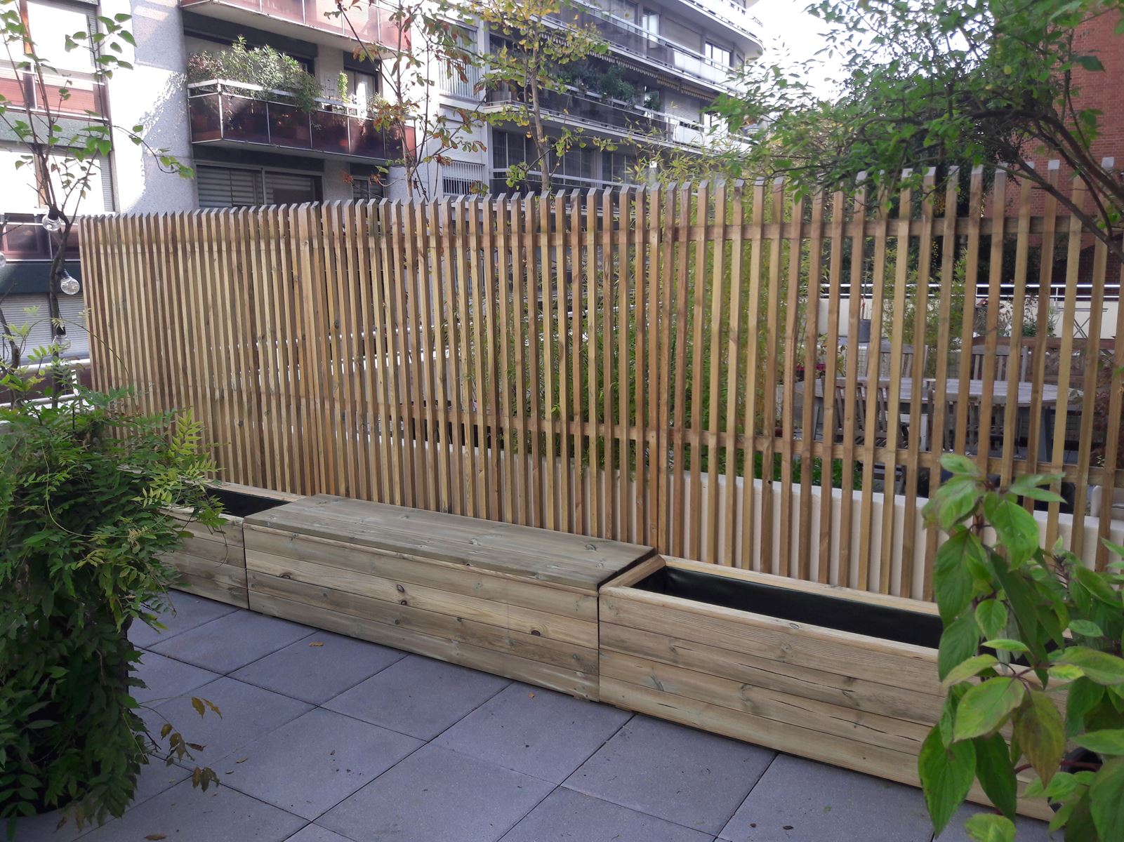 Jardinière Avec Panneau Occultant Hauteur 180 www.jardiflo.fr