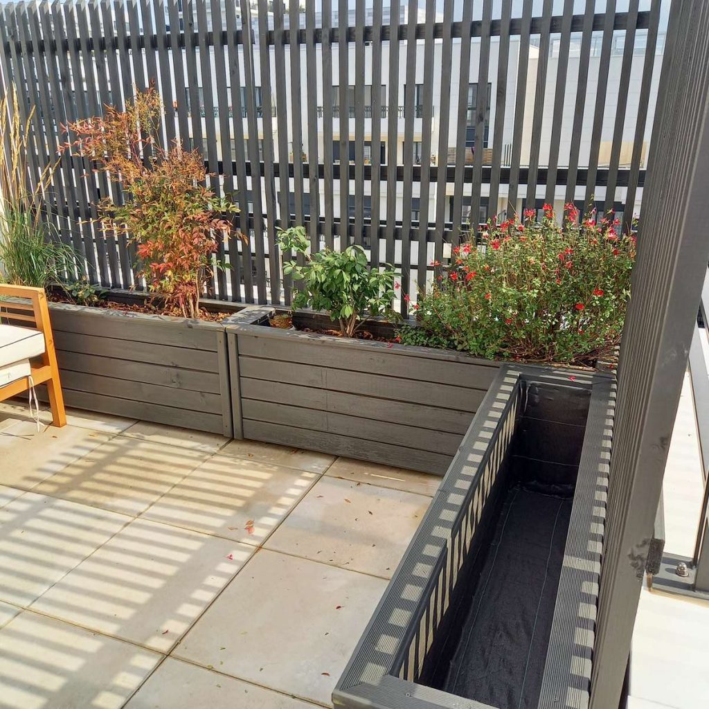 jardinière angle