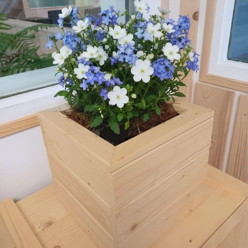 pots de fleur extérieurs