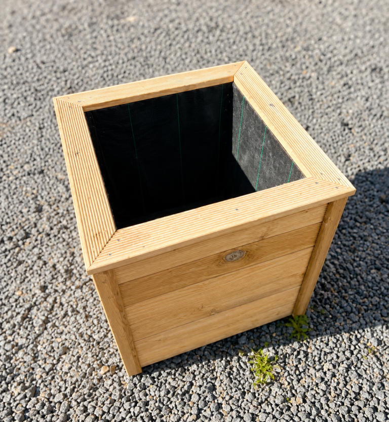 Jardinière carrée 50x50x50